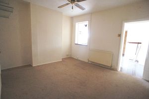 Dining room- click for photo gallery